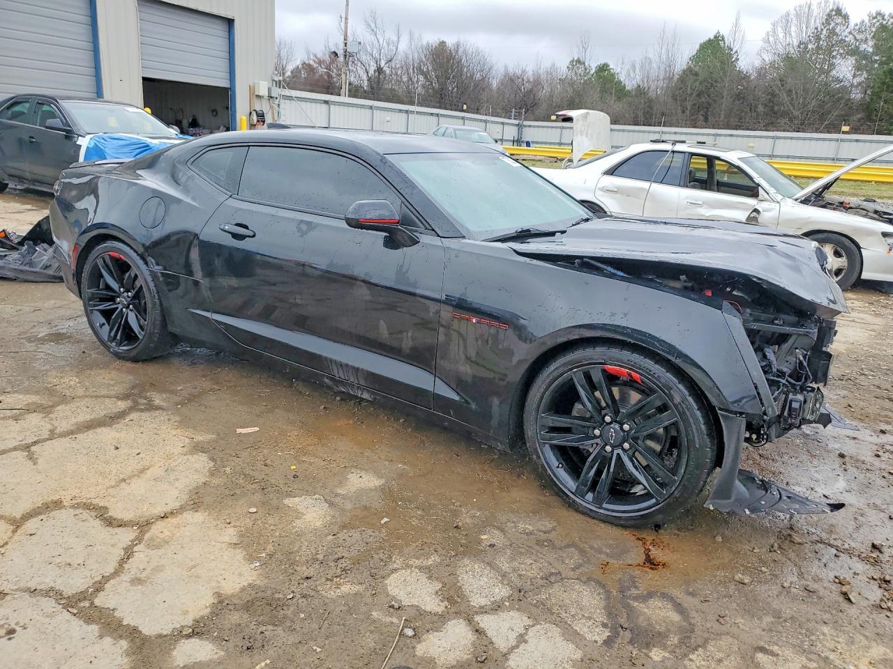 2021 Chevrolet Camaro Ls - zdjęcie 4