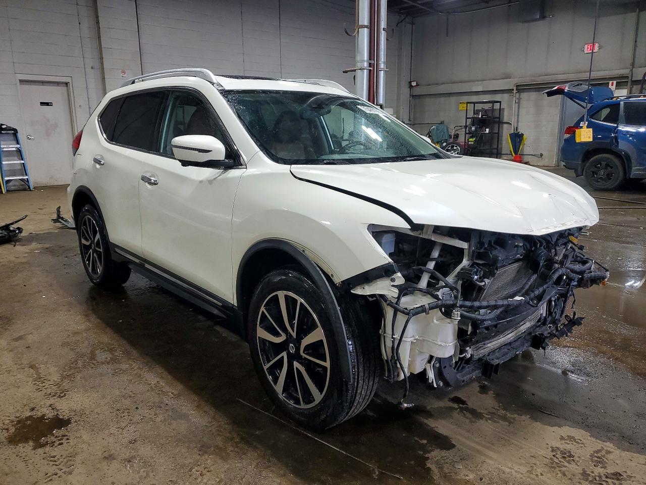 2017 Nissan Rogue Sl - zdjęcie 4