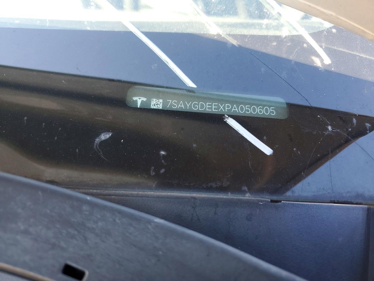 2023 Tesla Model Y - zdjęcie 13