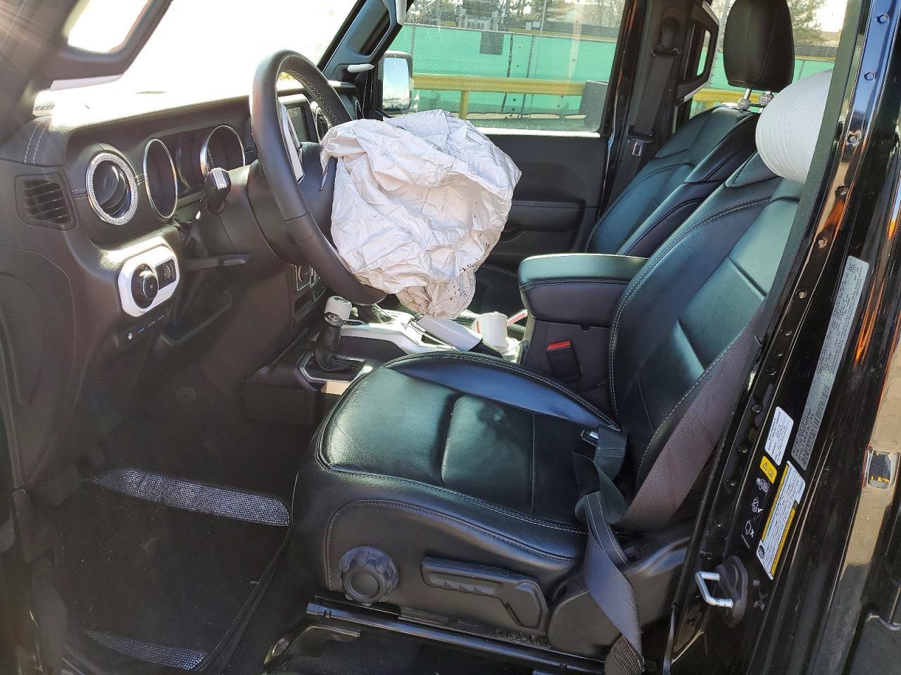 2023 Jeep Wrangler Sahara 4Xe - zdjęcie 7
