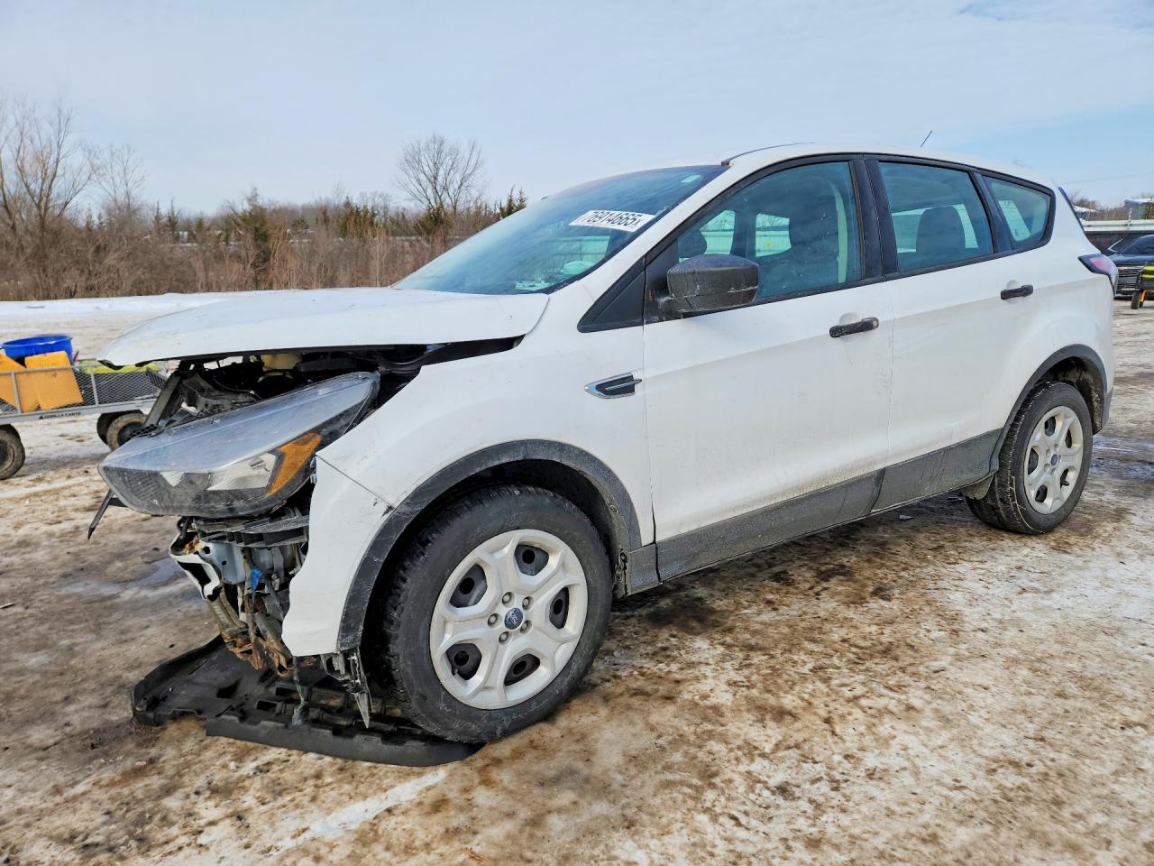 2018 Ford Escape S - zdjęcie główne