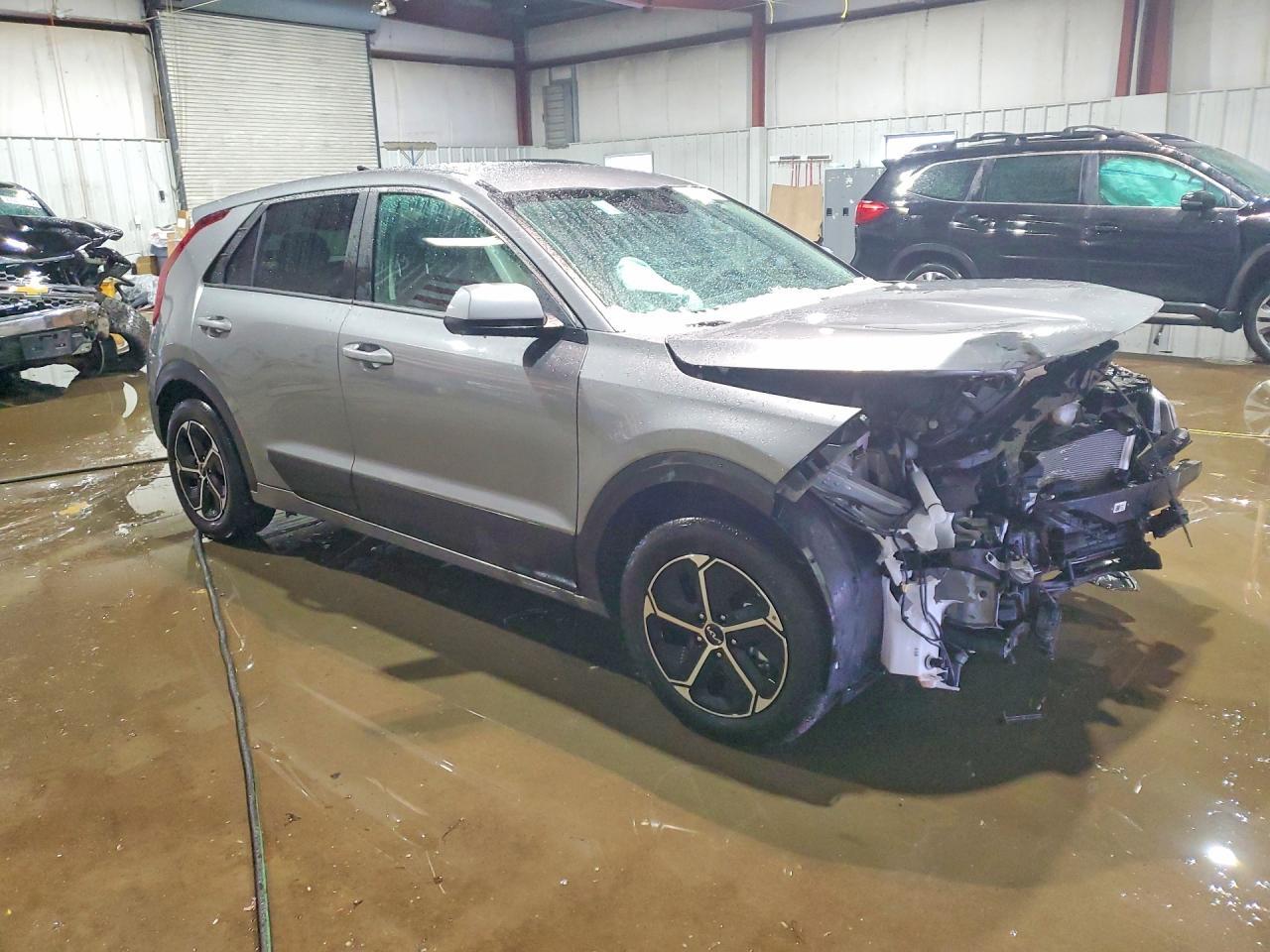 2026 Kia Niro Lx - zdjęcie 4