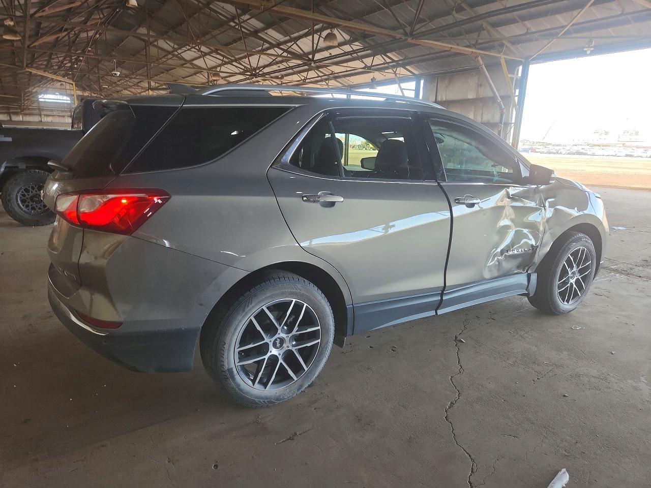 2018 Chevrolet Equinox Premier - zdjęcie 3