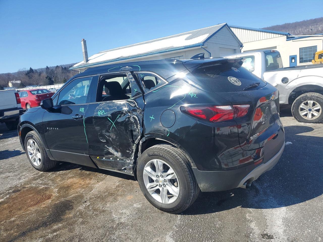 2020 Chevrolet Blazer 2Lt - zdjęcie 2
