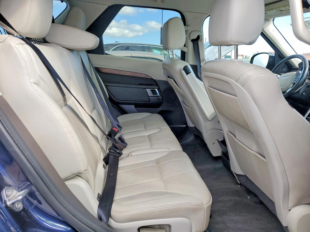 2017 Land Rover Discovery Hse - zdjęcie 10