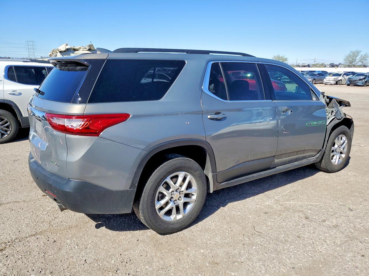 2019 Chevrolet Traverse Lt - zdjęcie 3
