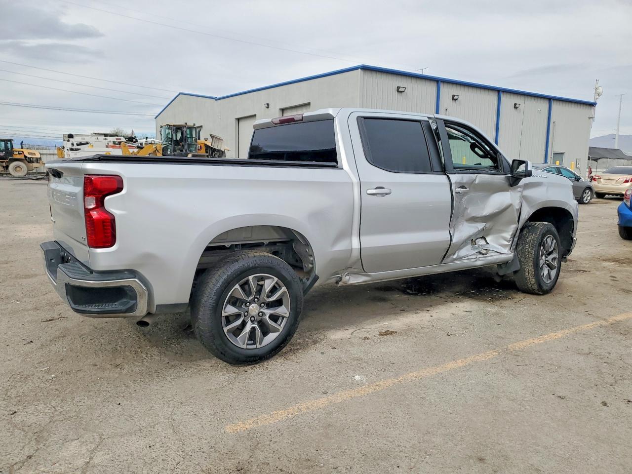 2020 Chevrolet Silverado K1500 Lt - zdjęcie 3