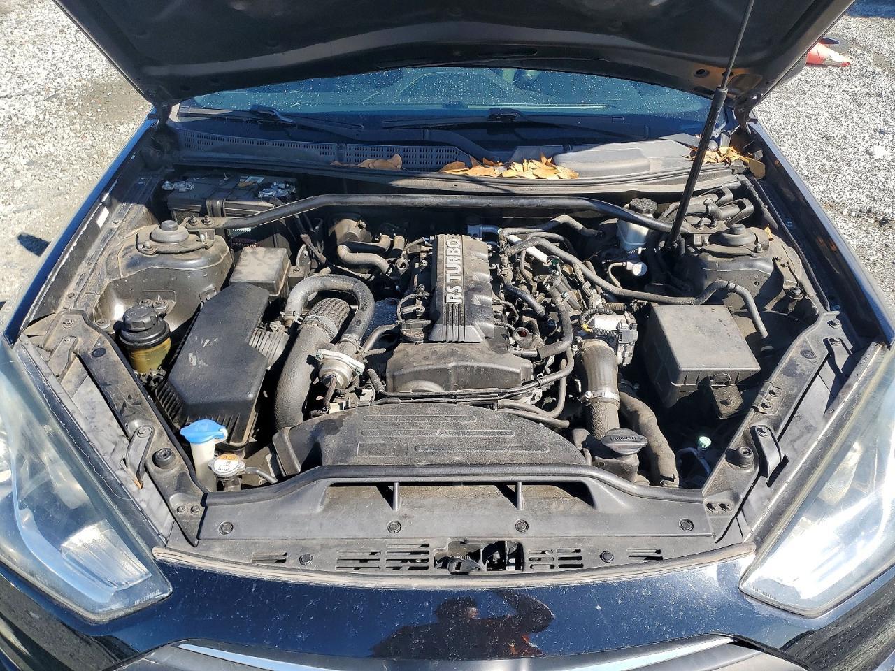 2013 Hyundai Genesis Coupe 2.0T - zdjęcie 11