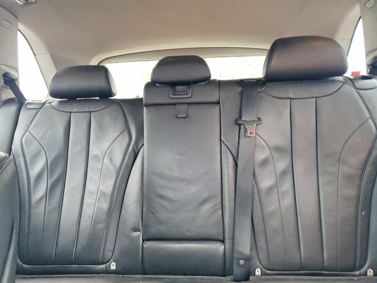2015 BMW X5 xDrive35I - zdjęcie 10