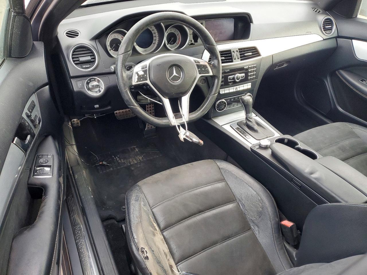 2015 Mercedes-Benz C 250 - zdjęcie 8