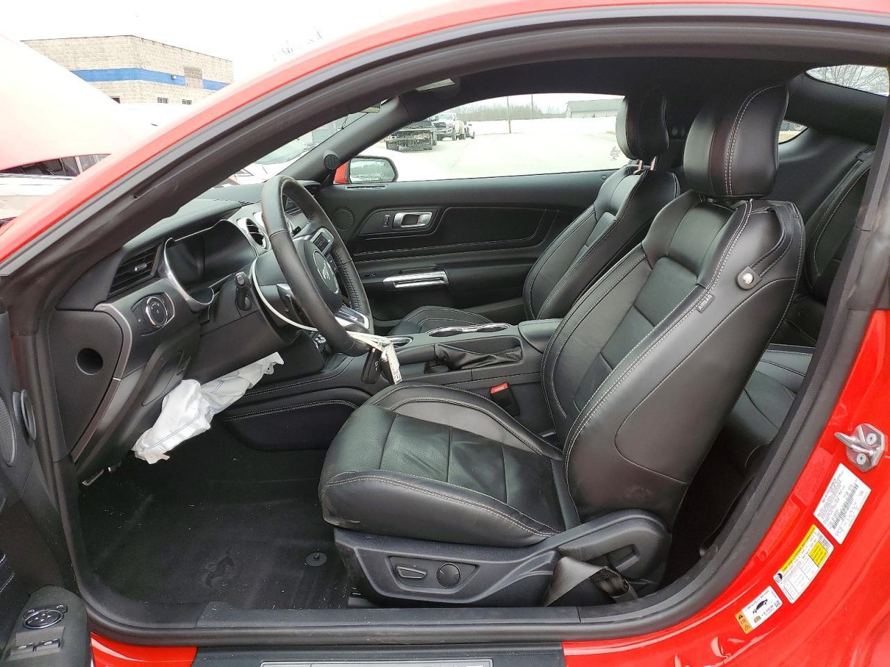 2021 Ford Mustang Gt - zdjęcie 7