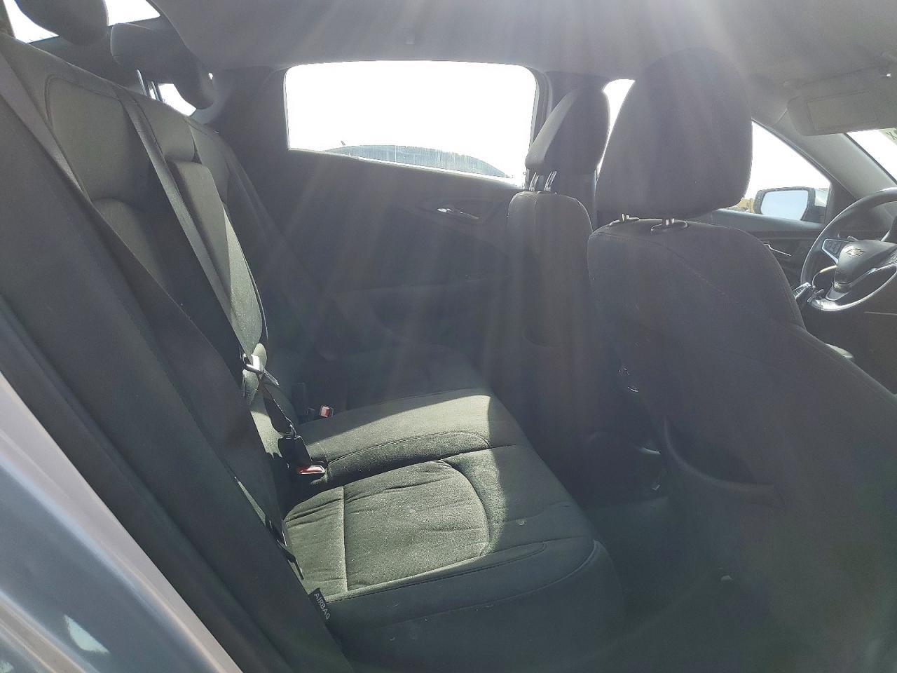 2021 Chevrolet Malibu Lt - zdjęcie 10