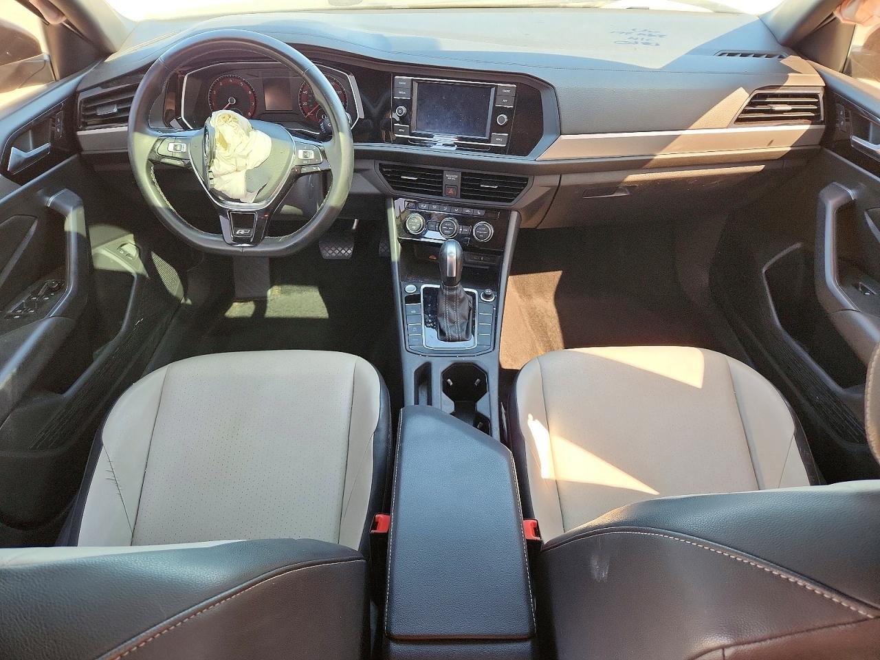 2020 Volkswagen Jetta S - zdjęcie 8