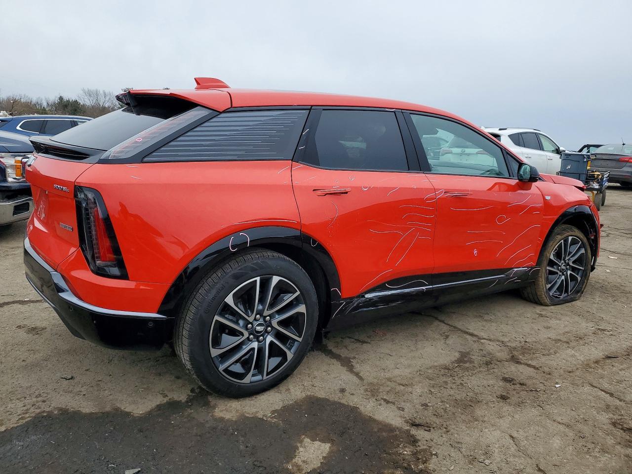 2025 Cadillac Optiq Sport - zdjęcie 3