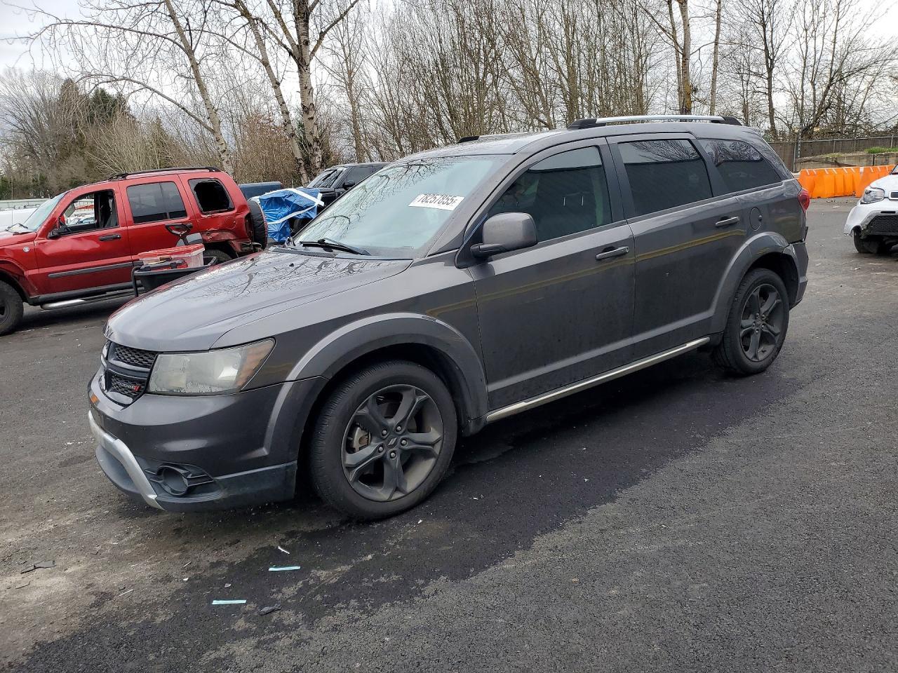2018 Dodge Journey Crossroad - zdjęcie główne