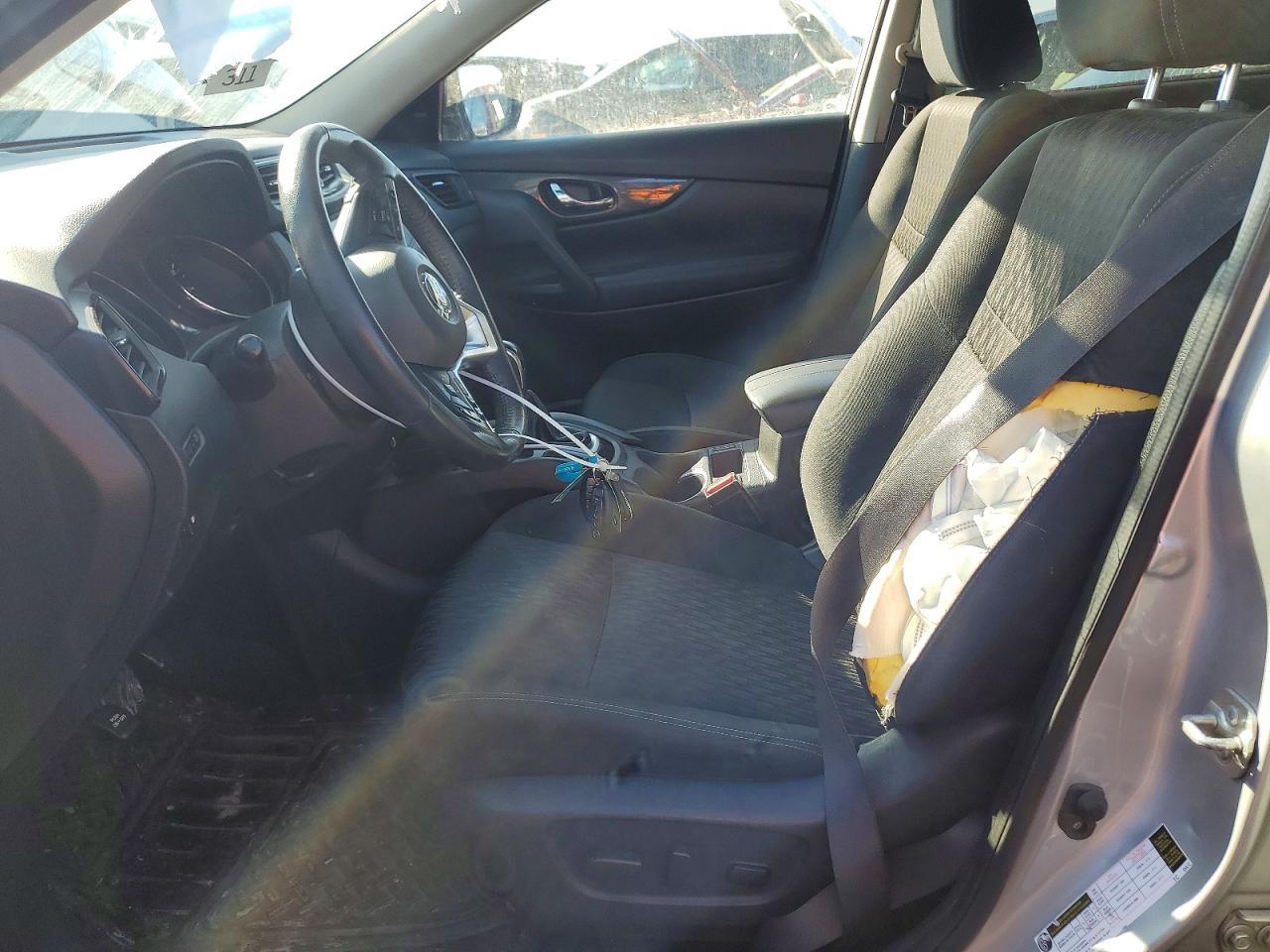 2020 Nissan Rogue Sv - zdjęcie 7