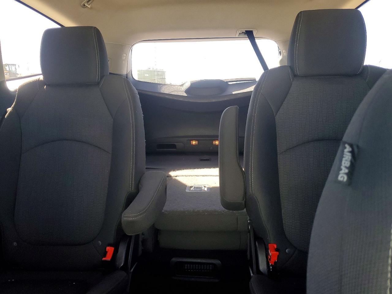2016 Chevrolet Traverse Lt - zdjęcie 10