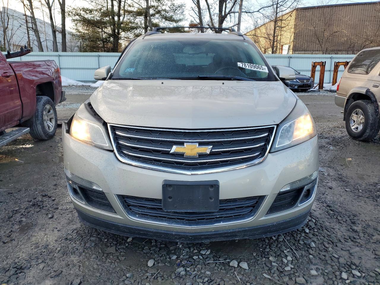 2014 Chevrolet Traverse Lt - zdjęcie 5