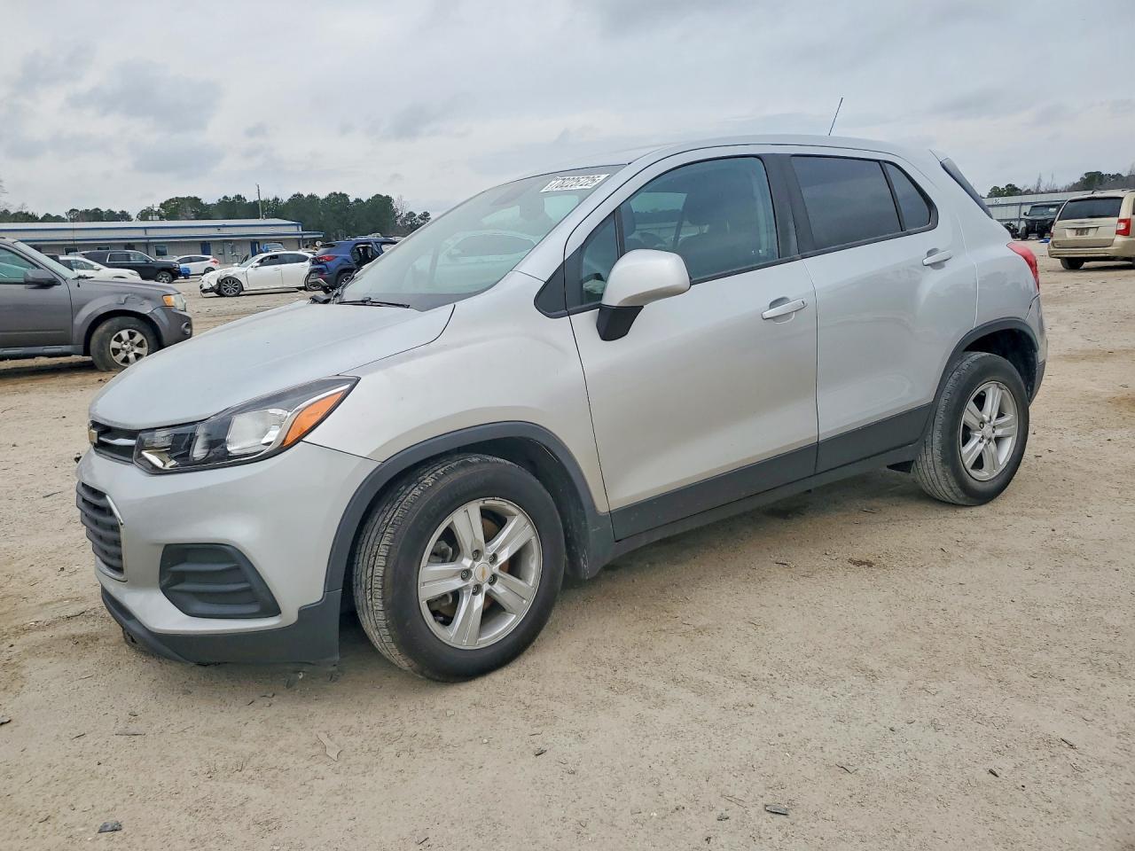 2020 Chevrolet Trax Ls - zdjęcie główne