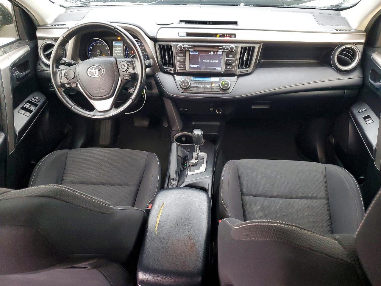 2017 Toyota Rav4 Xle - zdjęcie 8
