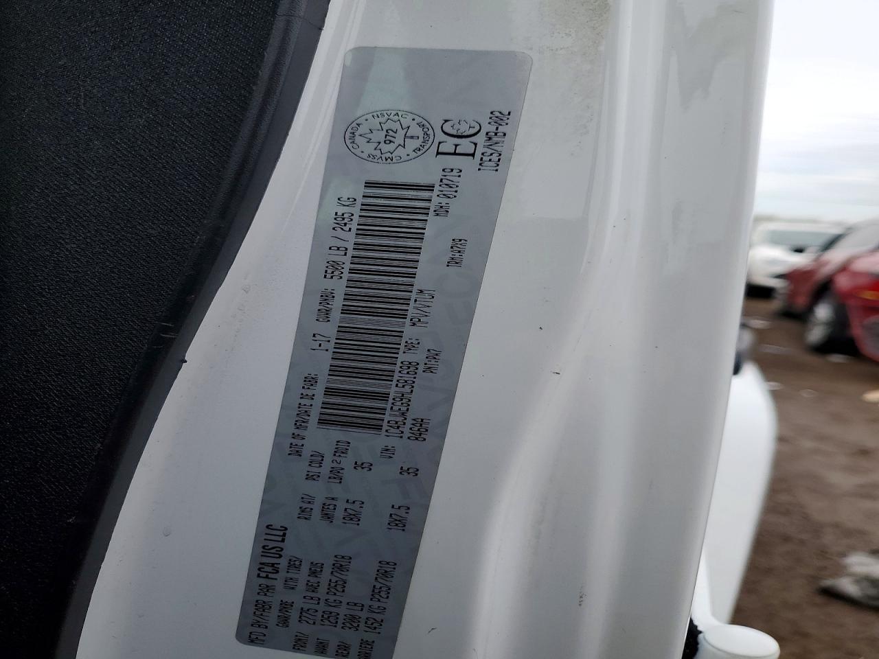 2017 Jeep Wrangler Unlimited Sahara - zdjęcie 13