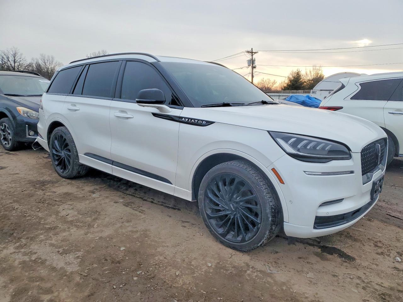 2024 Lincoln Aviator Reserve - zdjęcie 4