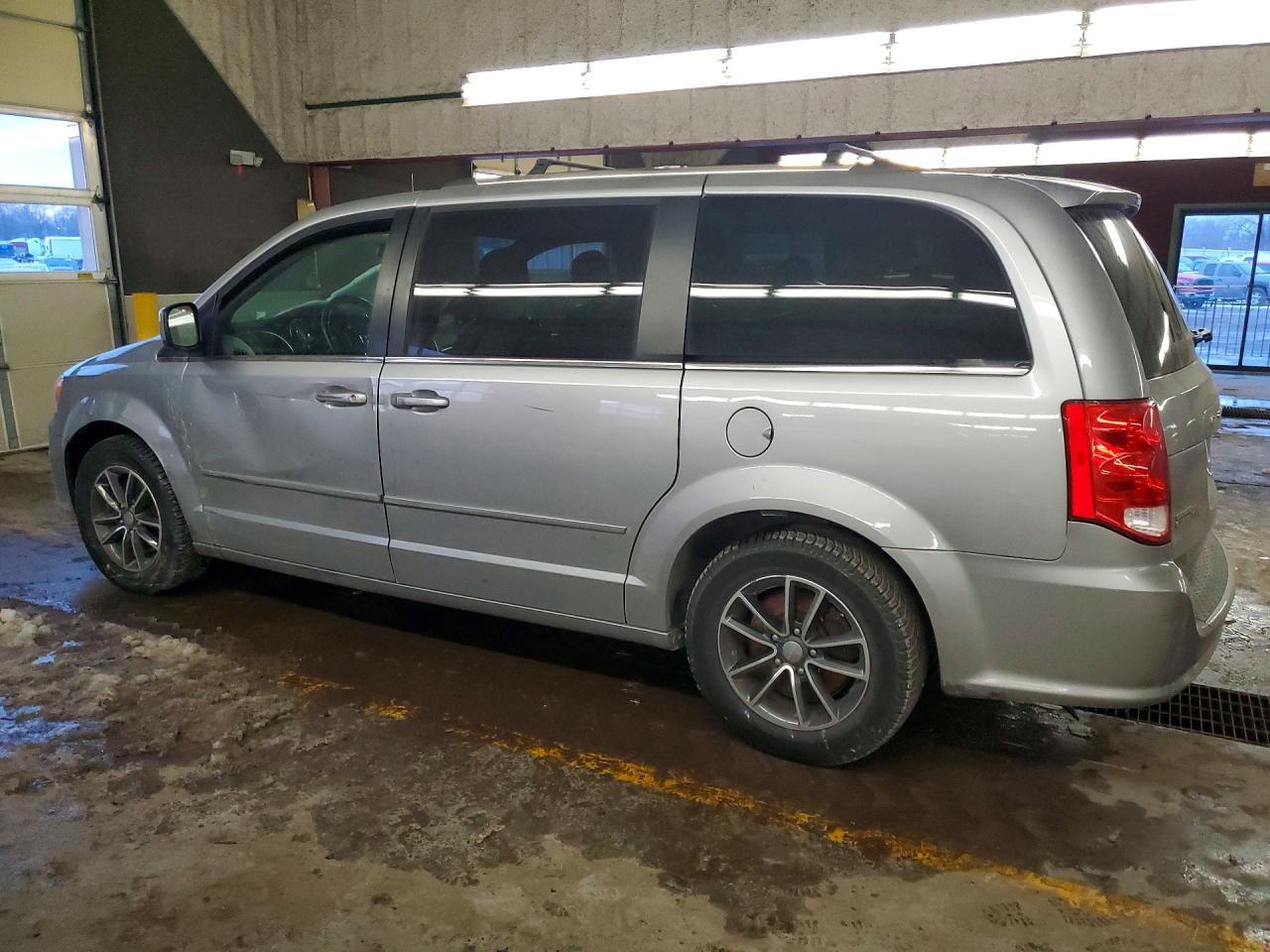 2017 Dodge Grand Caravan Sxt - zdjęcie 2
