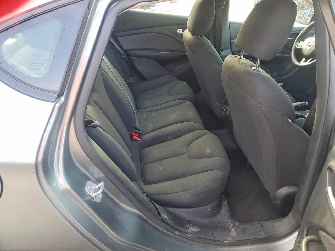 2013 Dodge Dart Se - zdjęcie 10