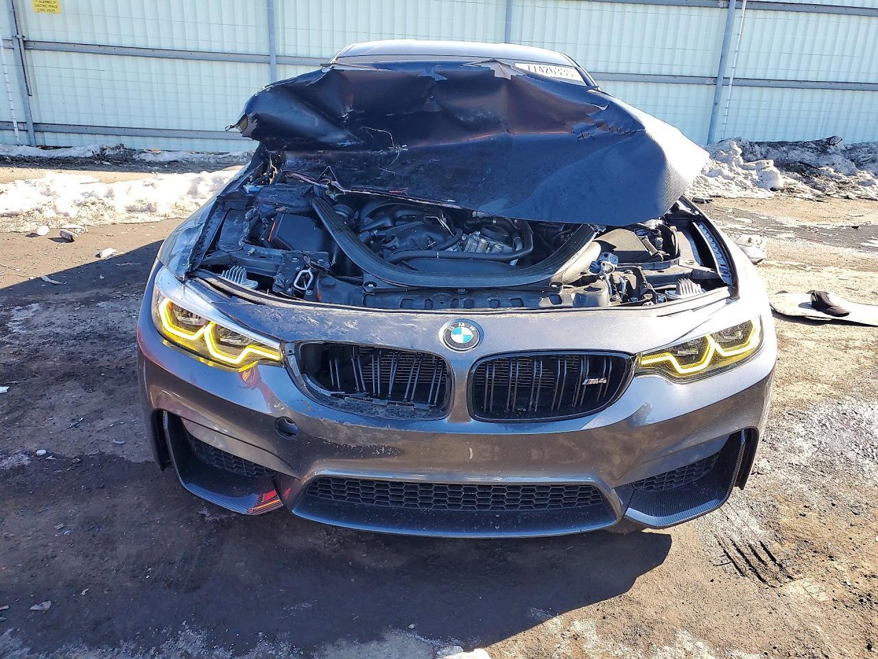2018 BMW M4 - zdjęcie 5