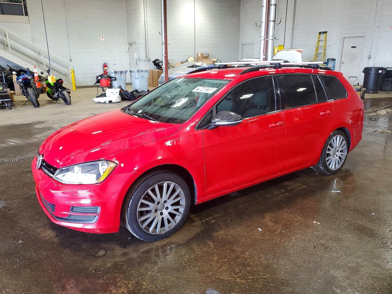 2017 Volkswagen Golf Sportwagen S - zdjęcie główne