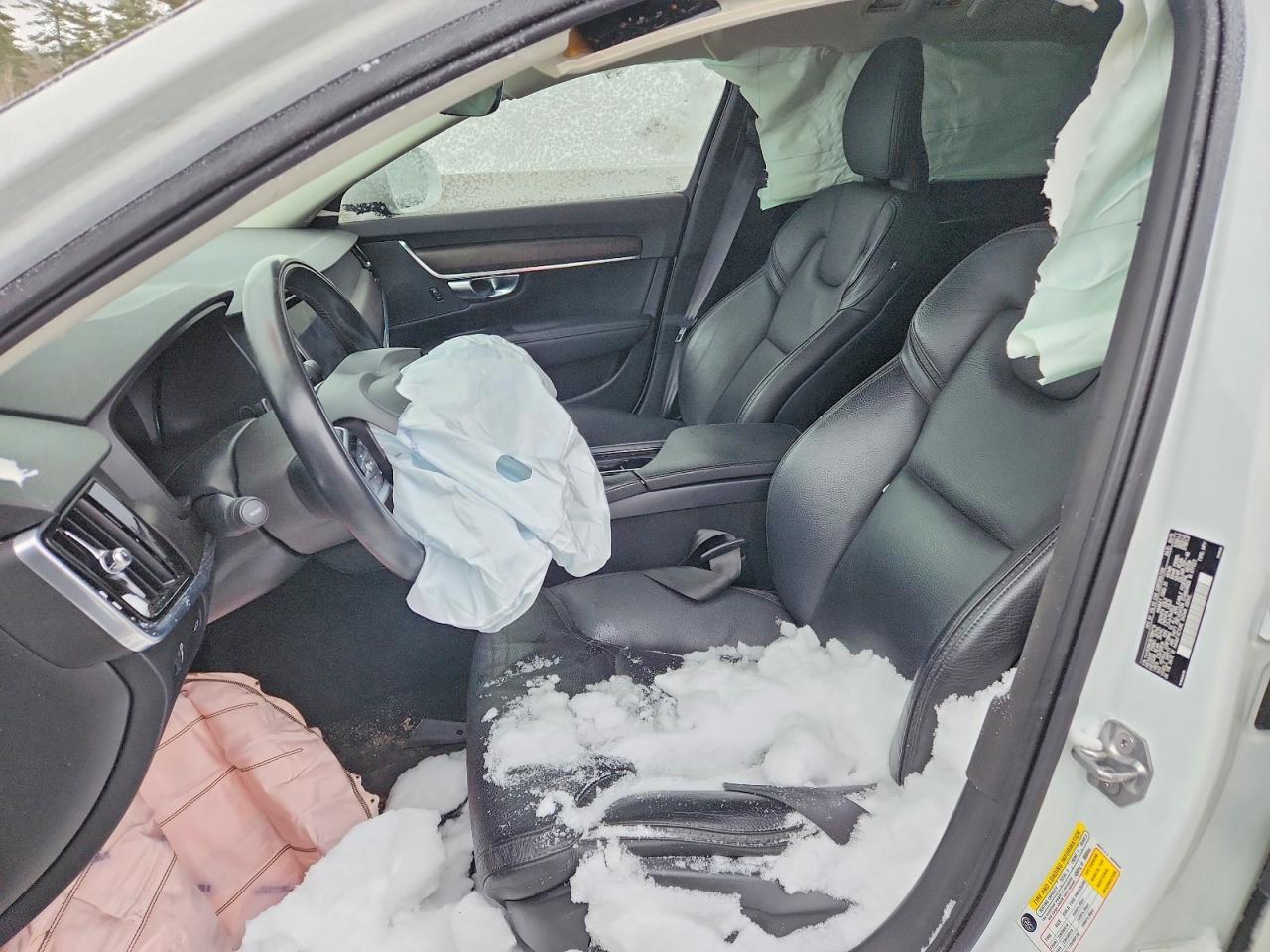 2019 Volvo V90 Cross Country T5 Momentum - zdjęcie 7