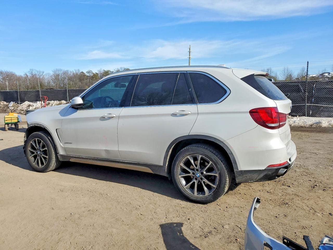 2014 BMW X5 xDrive35I - zdjęcie 2