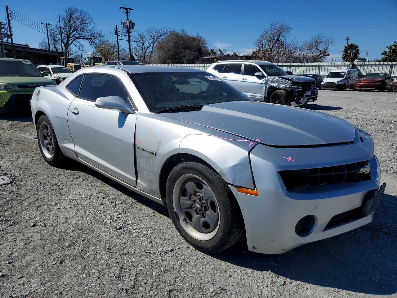2013 Chevrolet Camaro Ls - zdjęcie 4