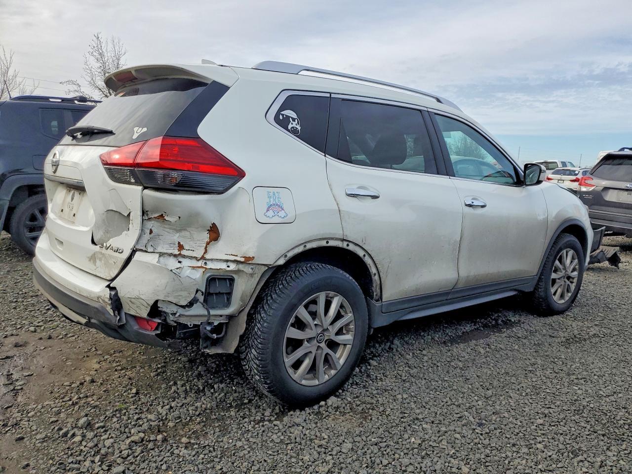 2017 Nissan Rogue Sv - zdjęcie 3