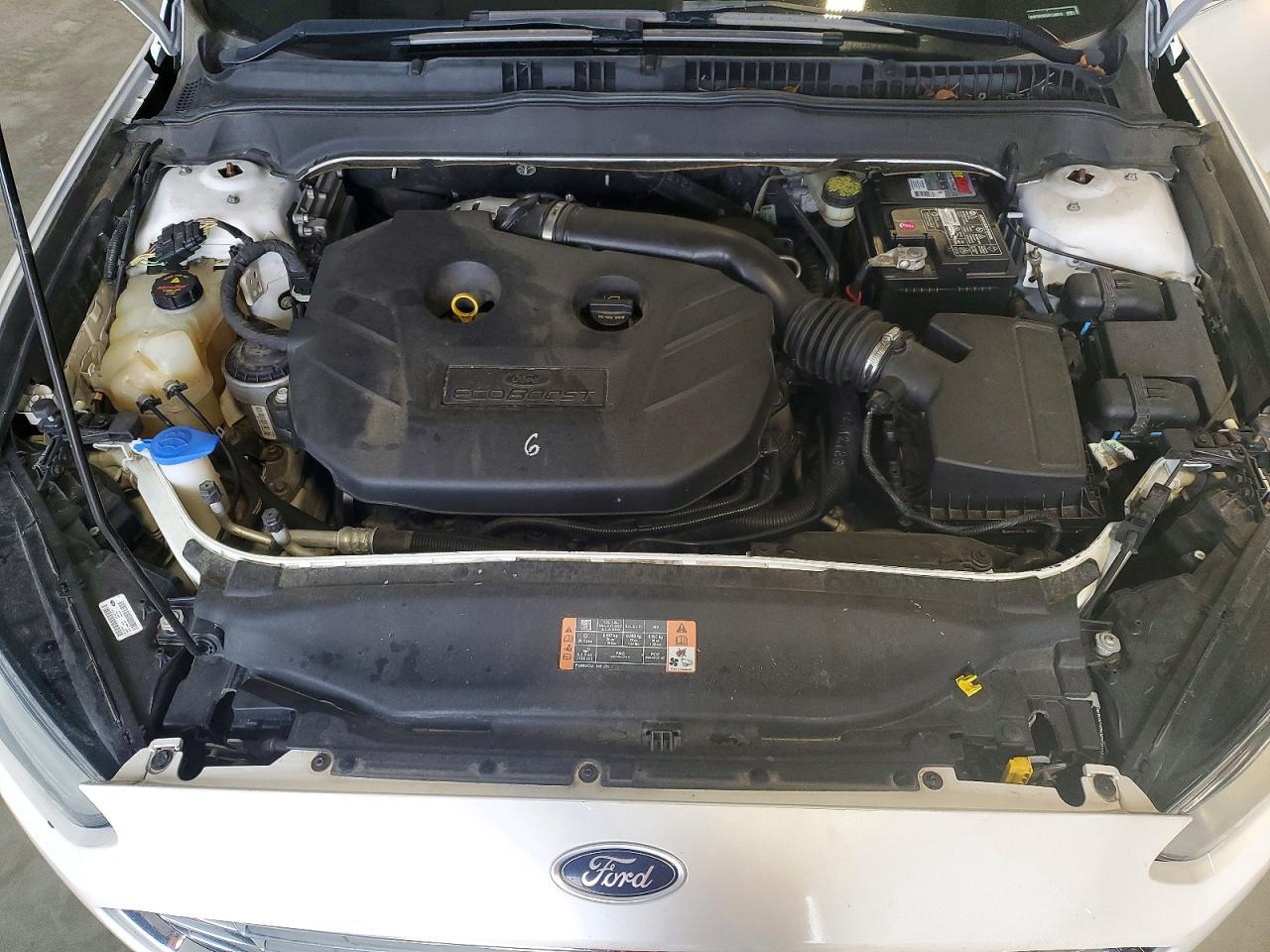 2016 Ford Fusion Titanium - zdjęcie 11