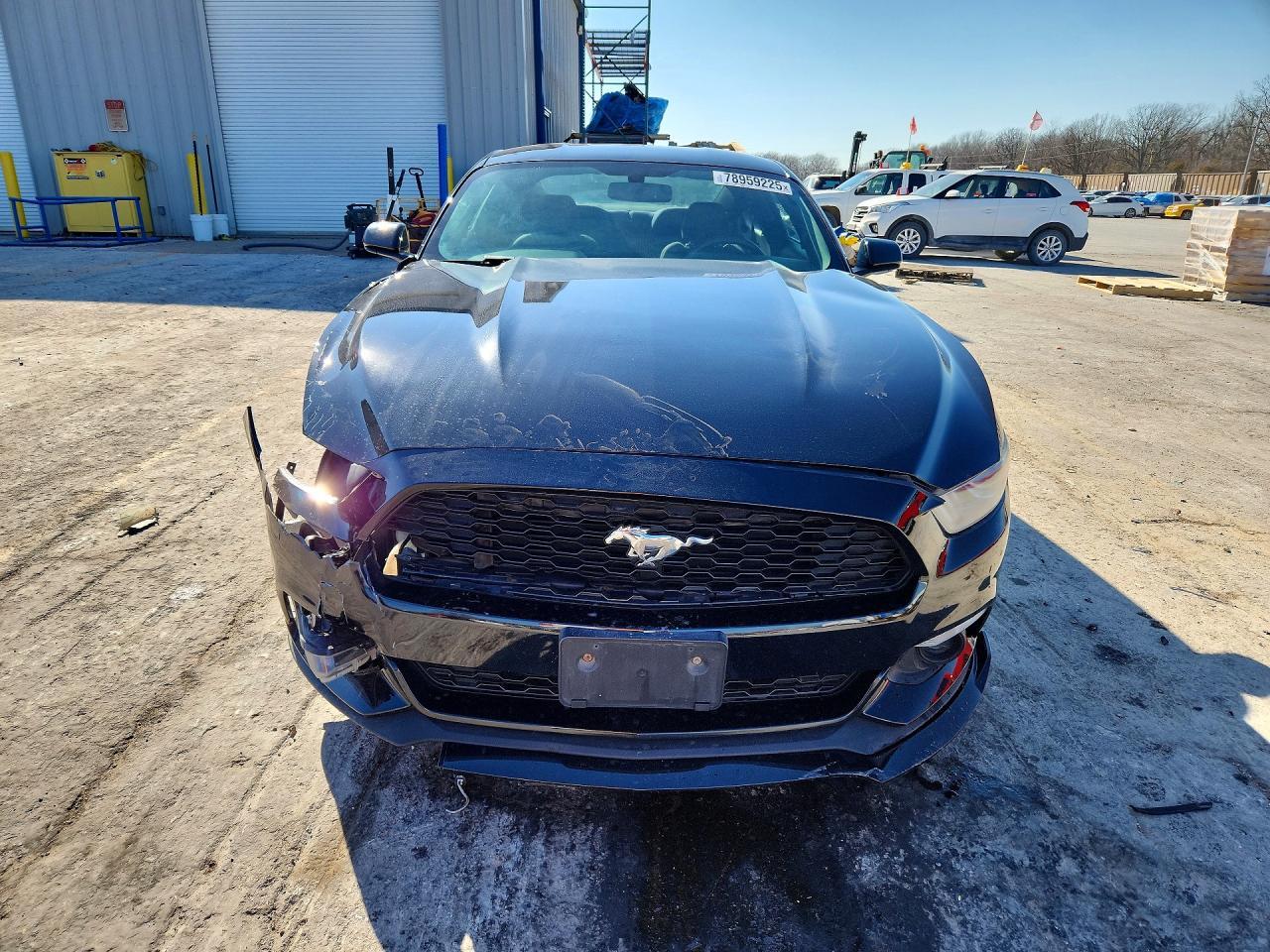 2017 Ford Mustang - zdjęcie 5