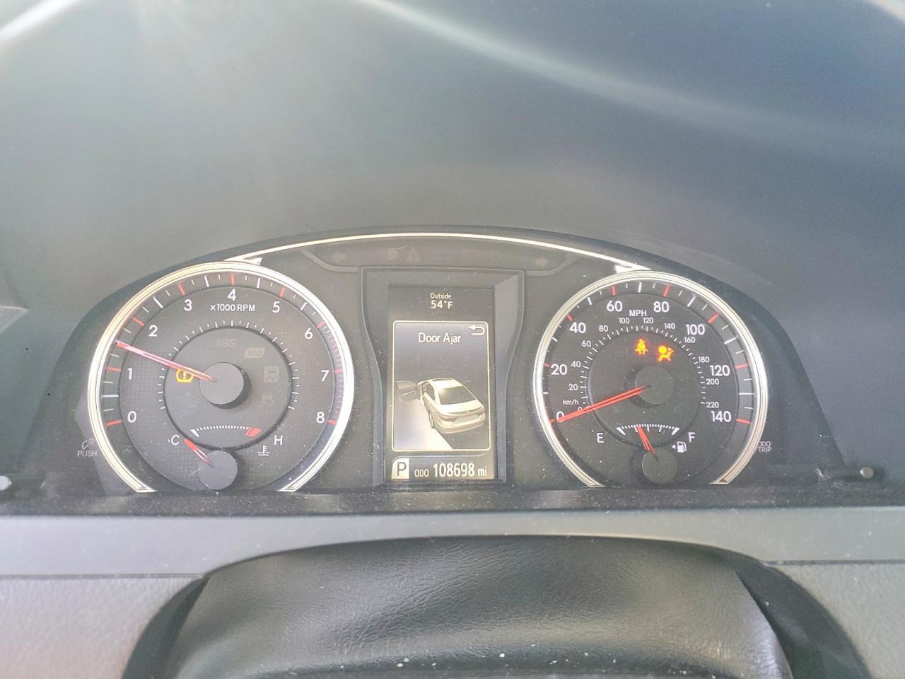 2015 Toyota Camry - zdjęcie 9