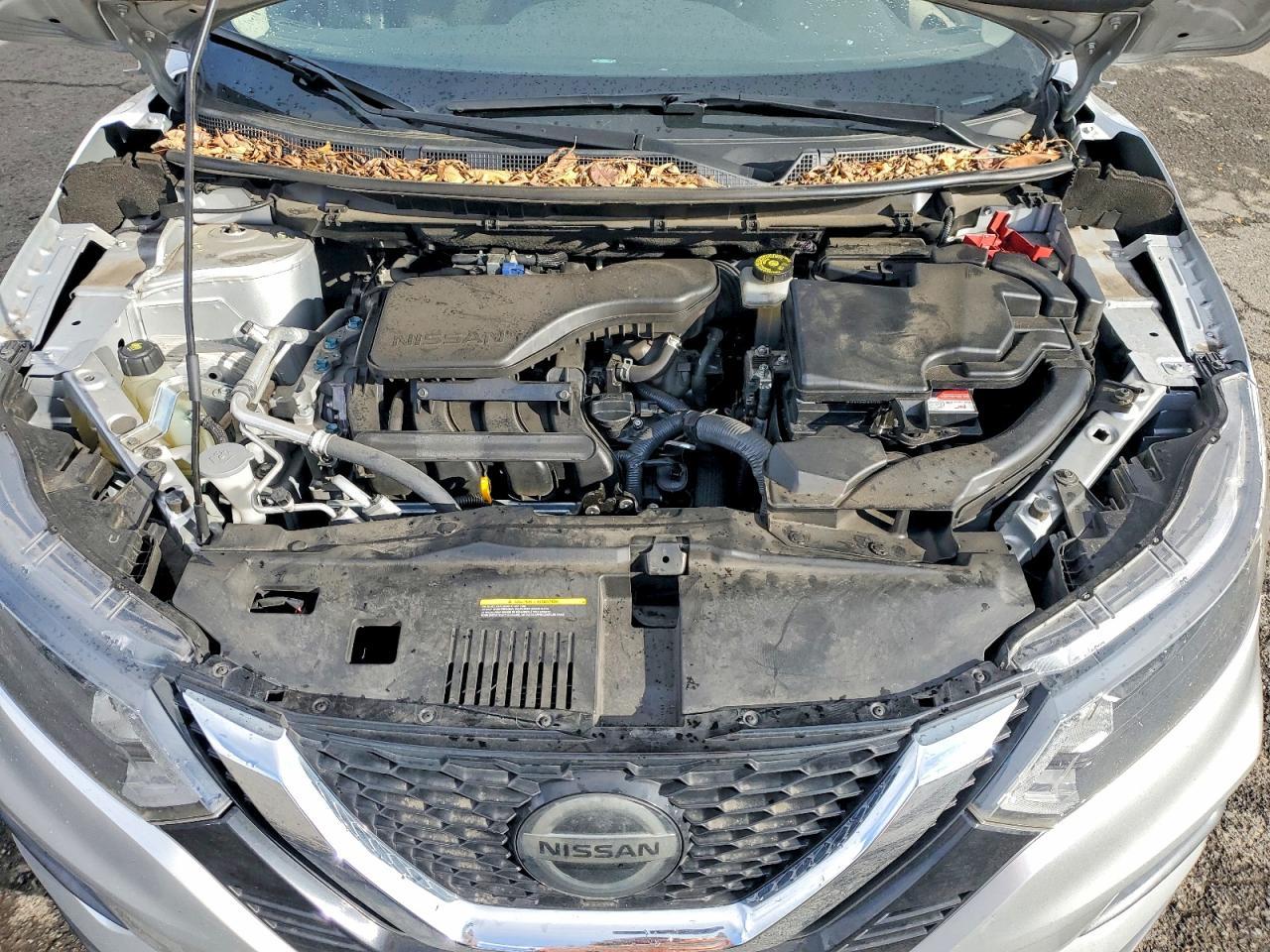 2020 Nissan Rogue Sport S - zdjęcie 11