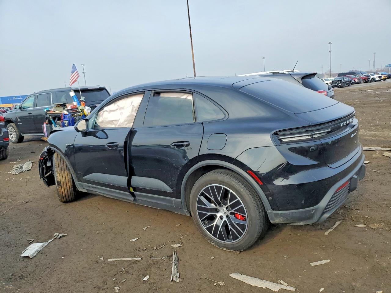 2025 Porsche Macan 4S - zdjęcie 2