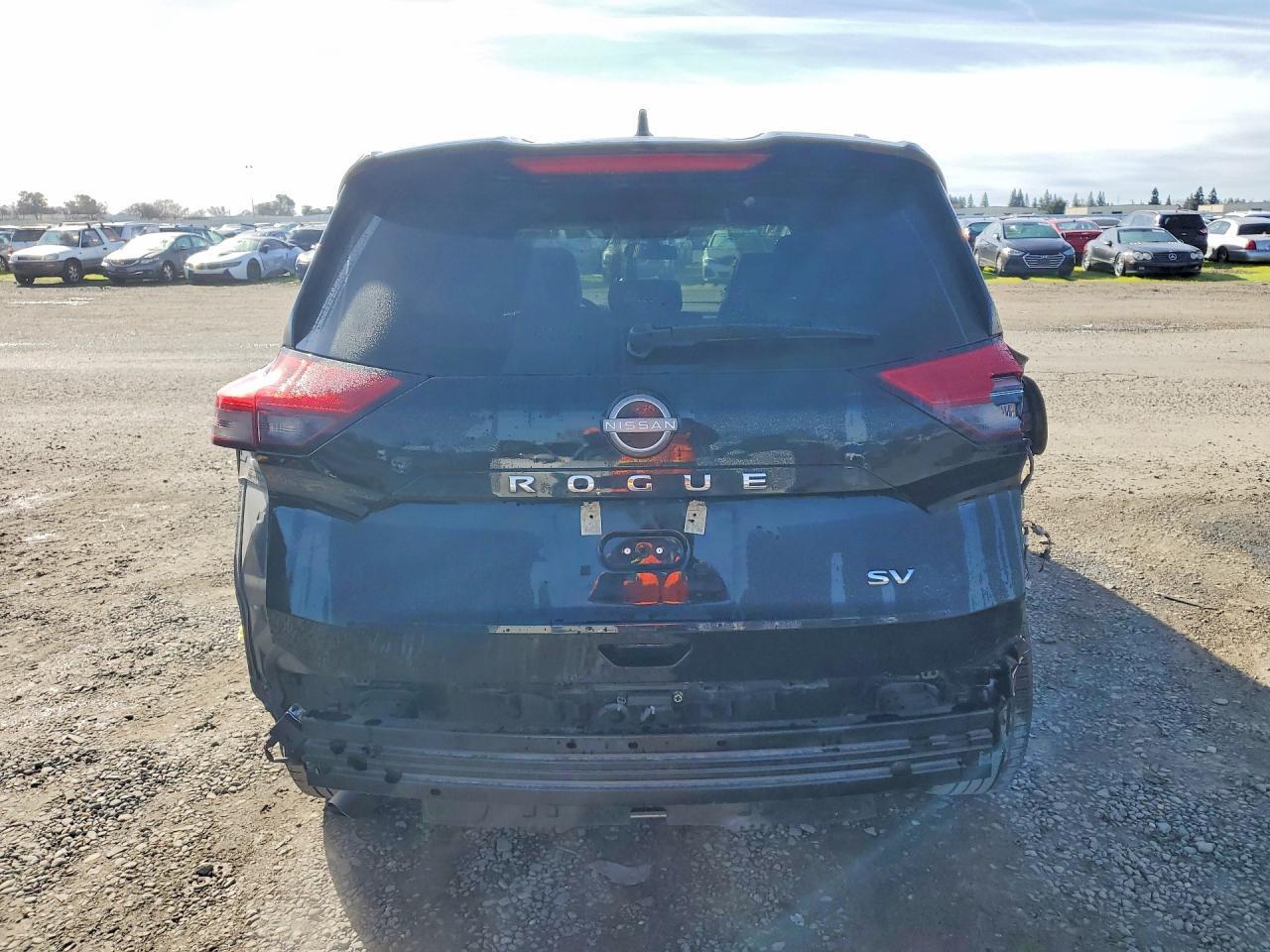 2023 Nissan Rogue Sv - zdjęcie 6