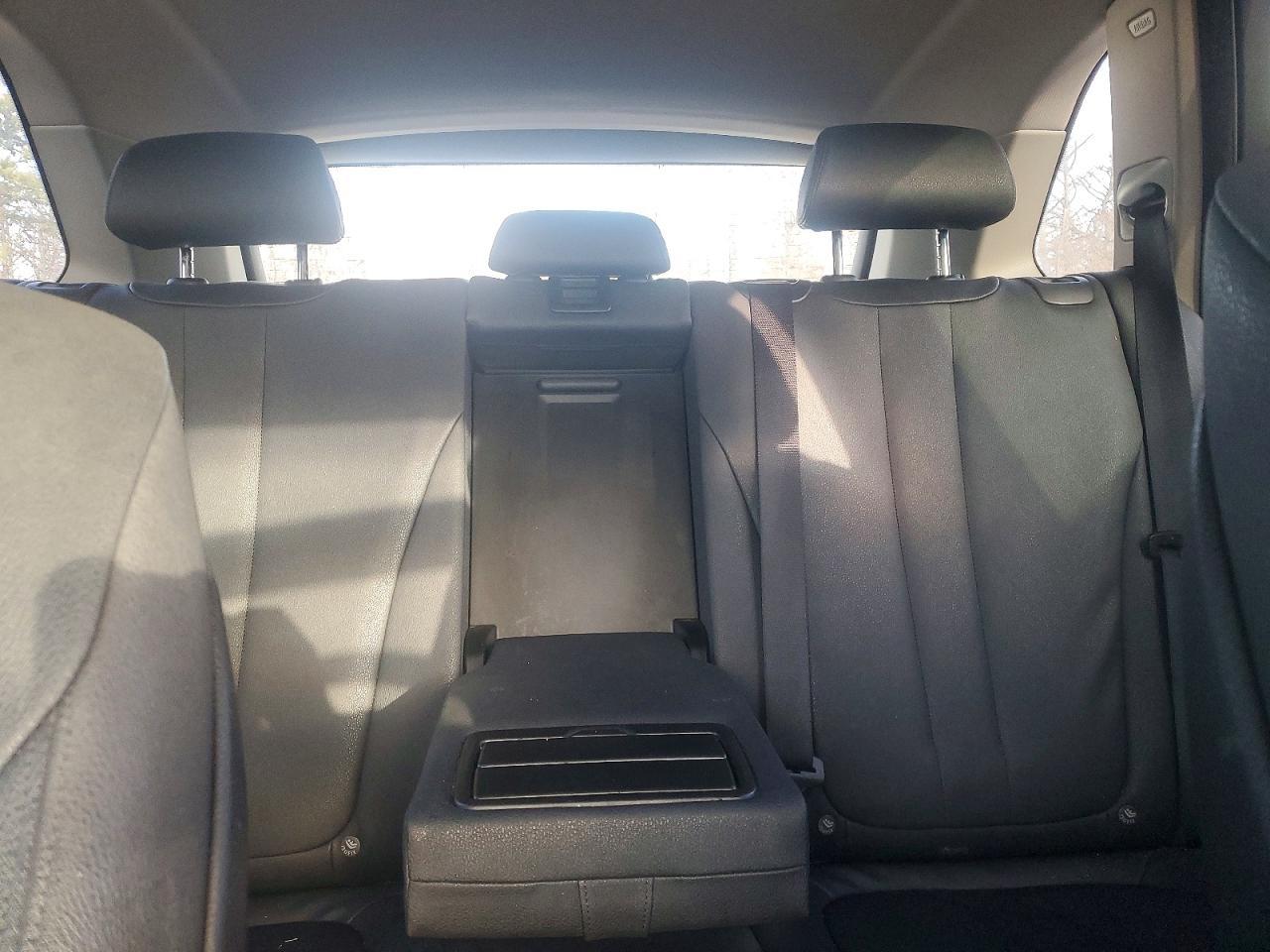 2016 BMW X5 xDrive35I - zdjęcie 10