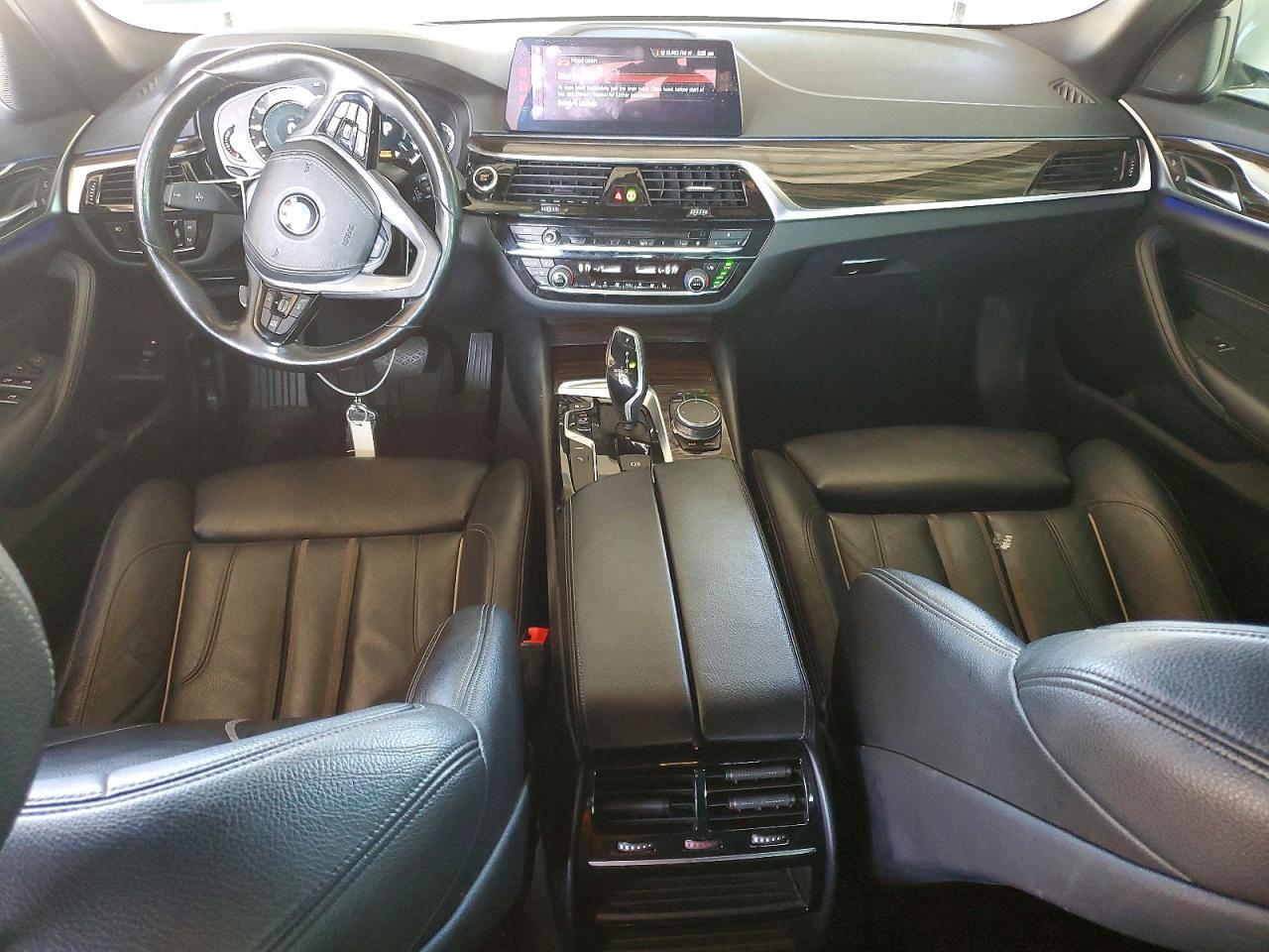 2018 BMW Seria 5 530e - zdjęcie 8