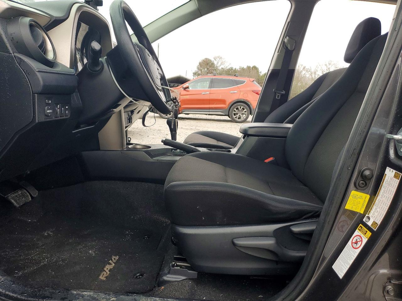 2015 Toyota Rav4 Le - zdjęcie 7