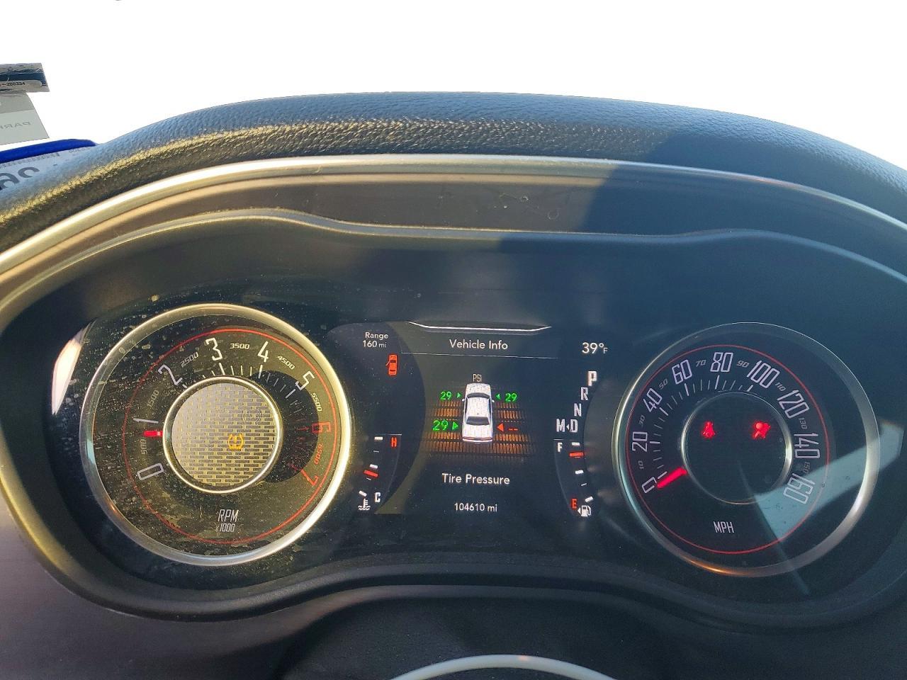 2015 Dodge Challenger Sxt - zdjęcie 9