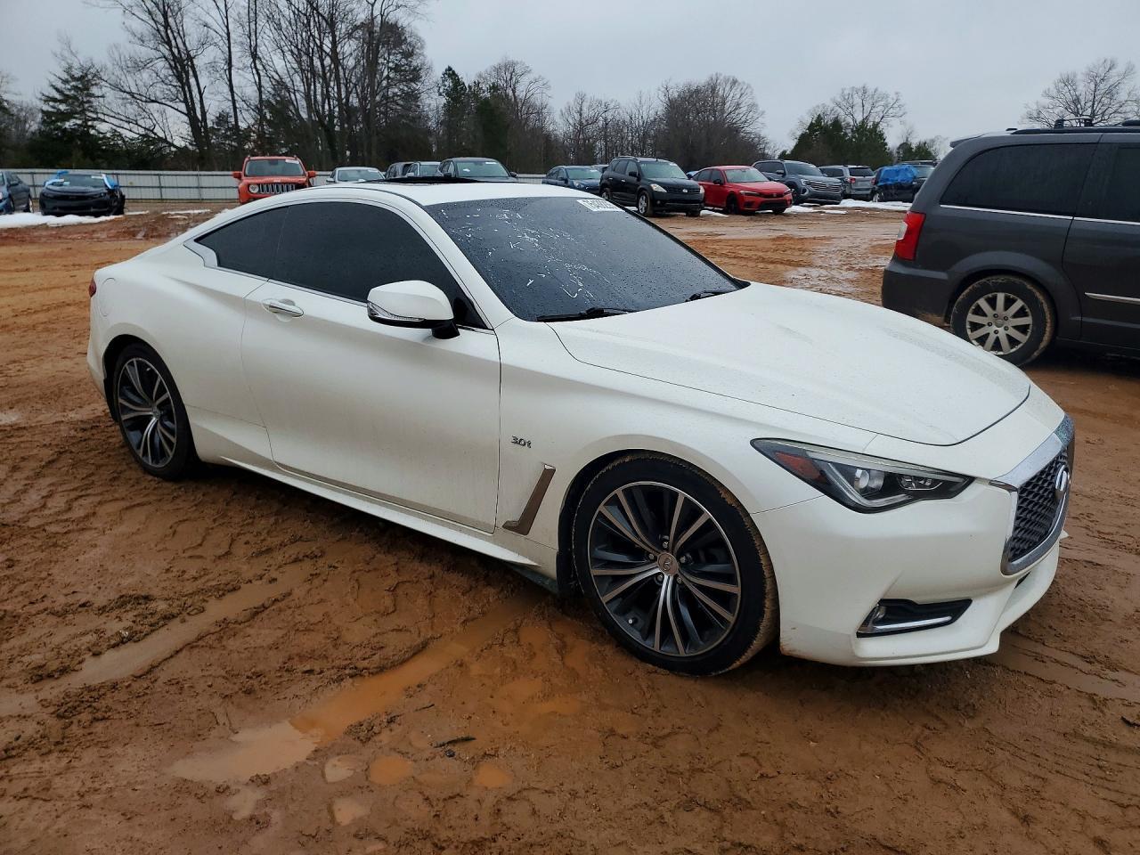 2017 Infinity Q60 Premium - zdjęcie 4