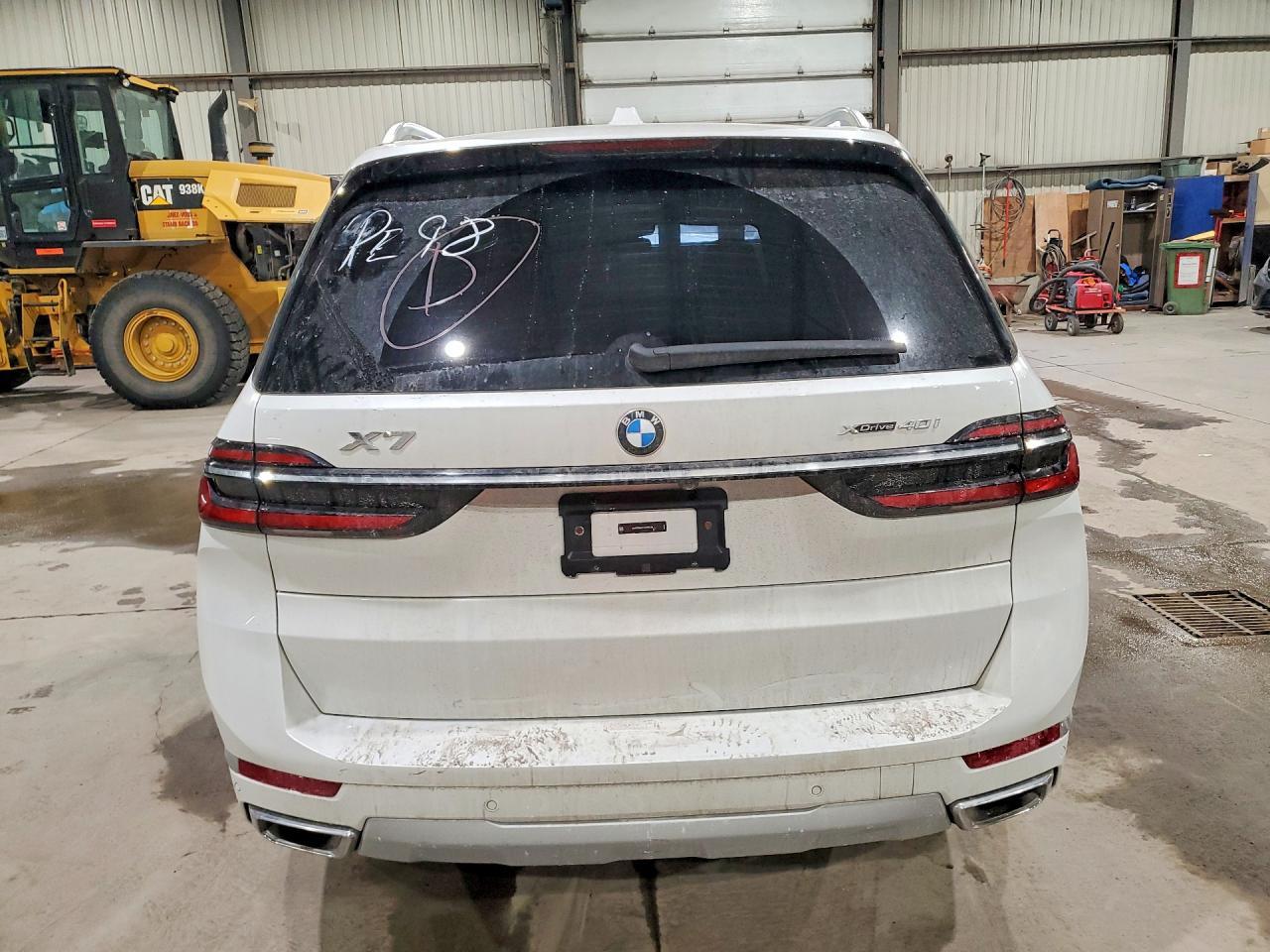 2024 BMW X7 xDrive40I - zdjęcie 6