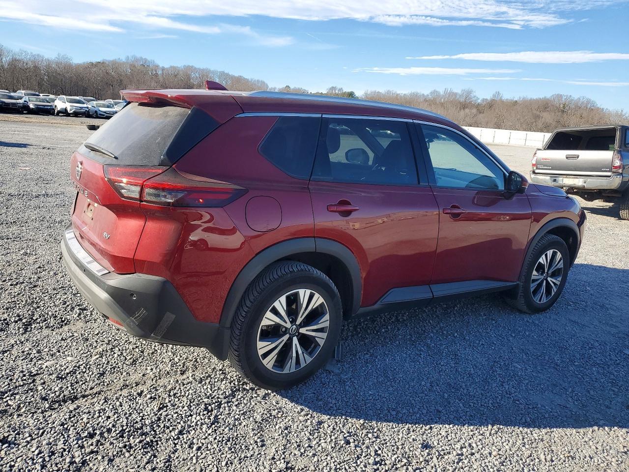 2021 Nissan Rogue Sv - zdjęcie 3
