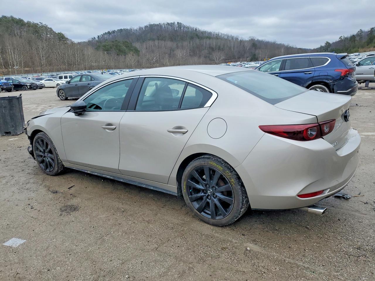 2024 Mazda 3 Select Sport - zdjęcie 2