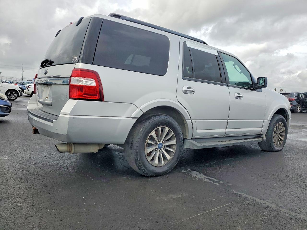 2015 Ford Expedition Xlt - zdjęcie 3