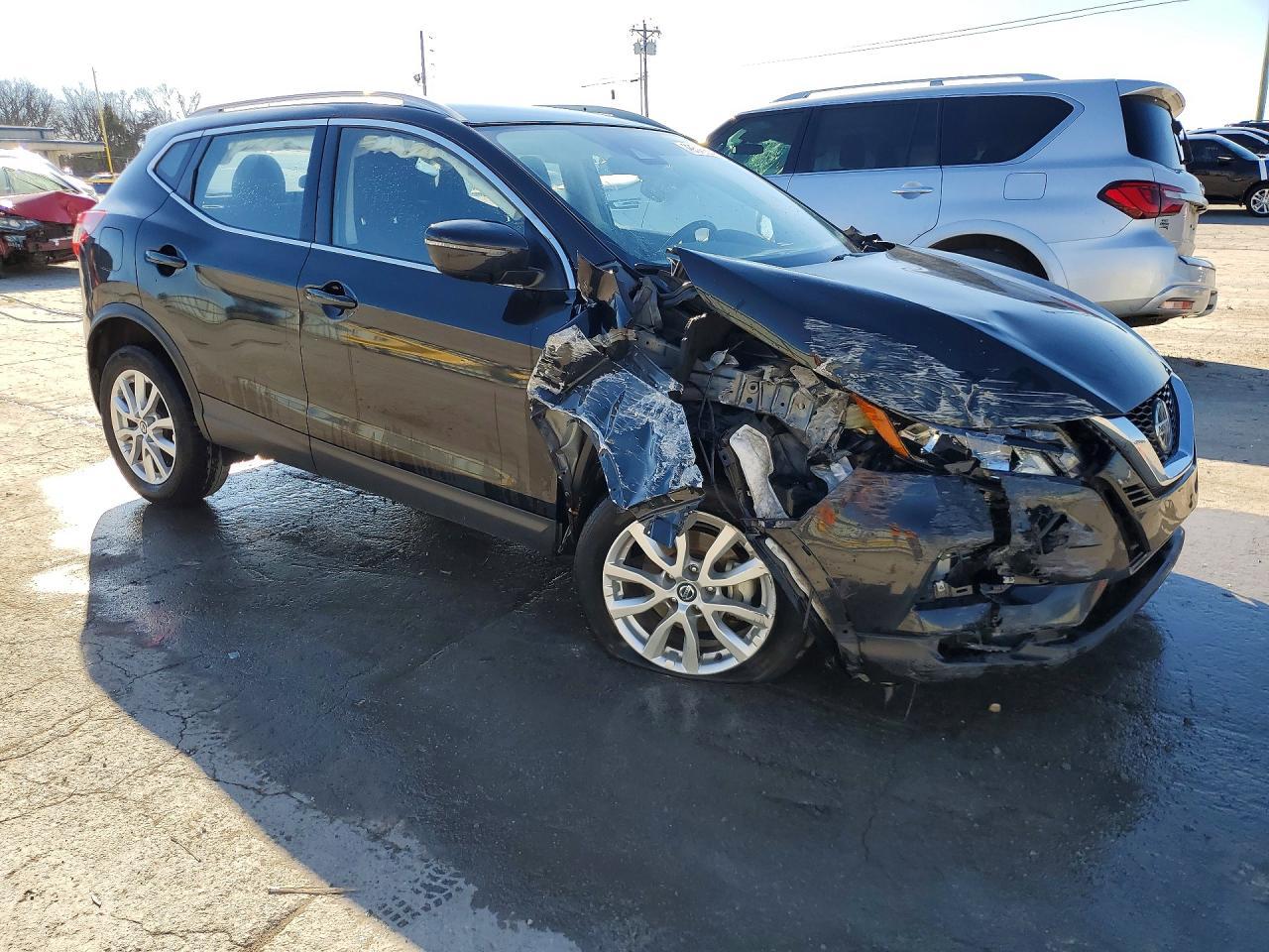 2022 Nissan Rogue Sport Sv - zdjęcie 4